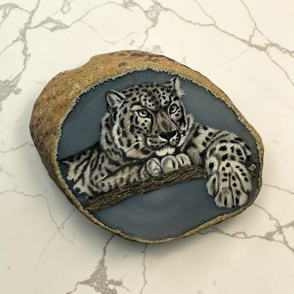 Hand Painted Snow Leopard Gray Agate Rock Paperweight Artisan Signed BZ